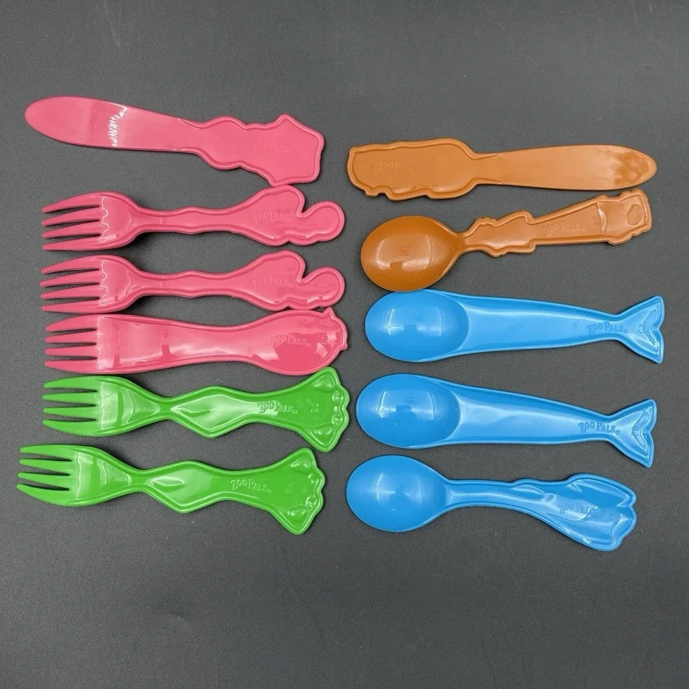 Hefty Zoo Pals Mixed Utensils Lot Of 11 Funtensils Kids Plasticware